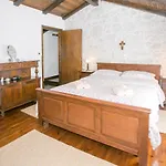 Villa Unique Bosket With Pool And Jacuzzi Surrounded By Nature *