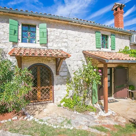 Βίλα Unique Bosket With Pool And Jacuzzi Surrounded By Nature *