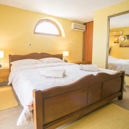 Unique Bosket With Pool And Jacuzzi Surrounded By Nature Villa Vižinada