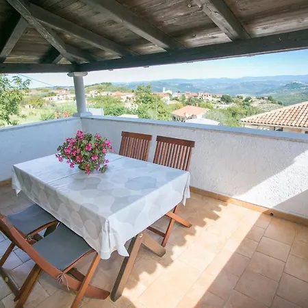 Villa Unique Bosket With Pool And Jacuzzi Surrounded By Nature Vižinada