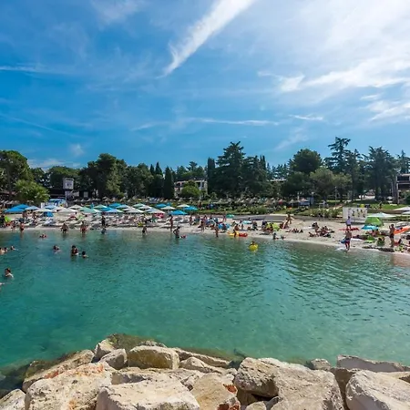 Unique Bosket With Pool And Jacuzzi Surrounded By Nature * Vižinada