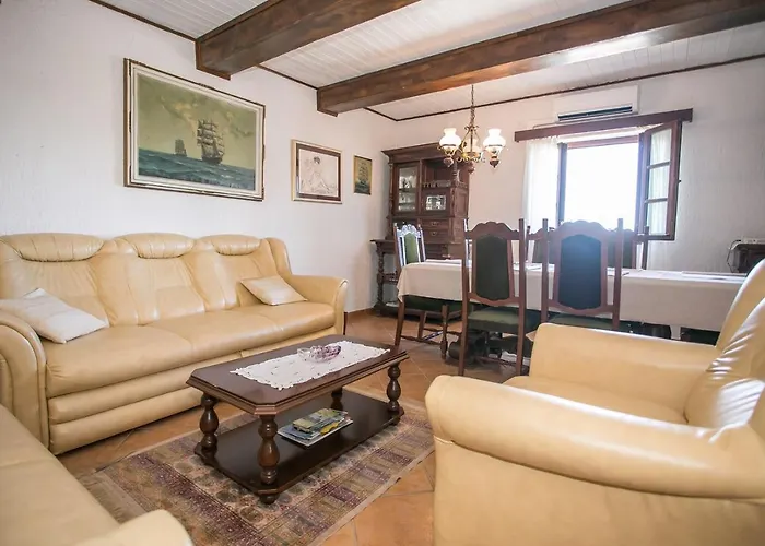 Villa Unique Bosket With Pool And Jacuzzi Surrounded By Nature *