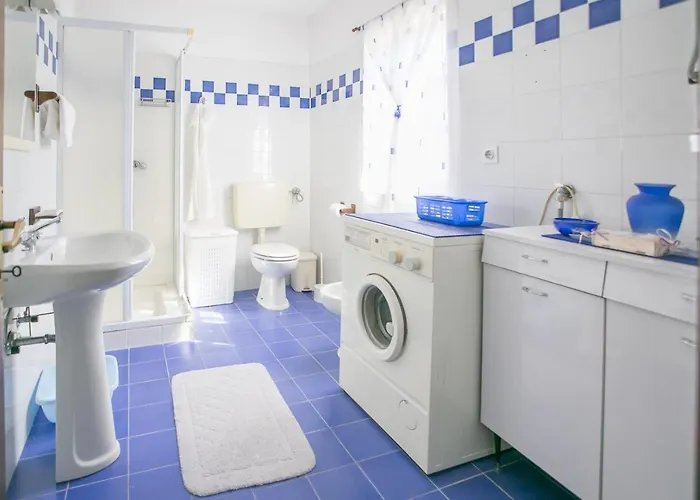 Villa Unique Bosket With Pool And Jacuzzi Surrounded By Nature